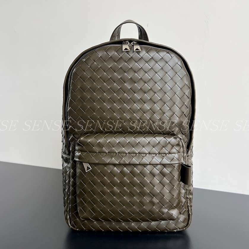 보테가베네타 미디움 인트레치아토 백팩