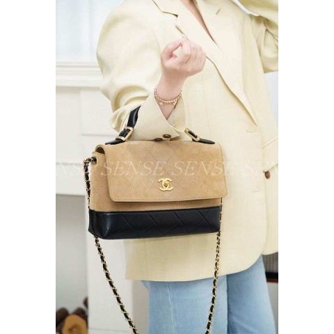 샤넬 25a 라지 플랩백